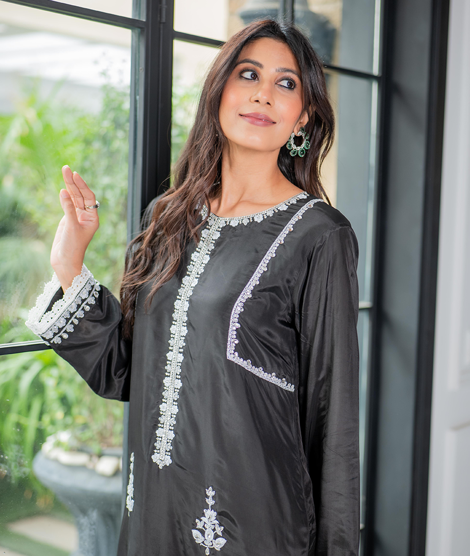Black Elegance