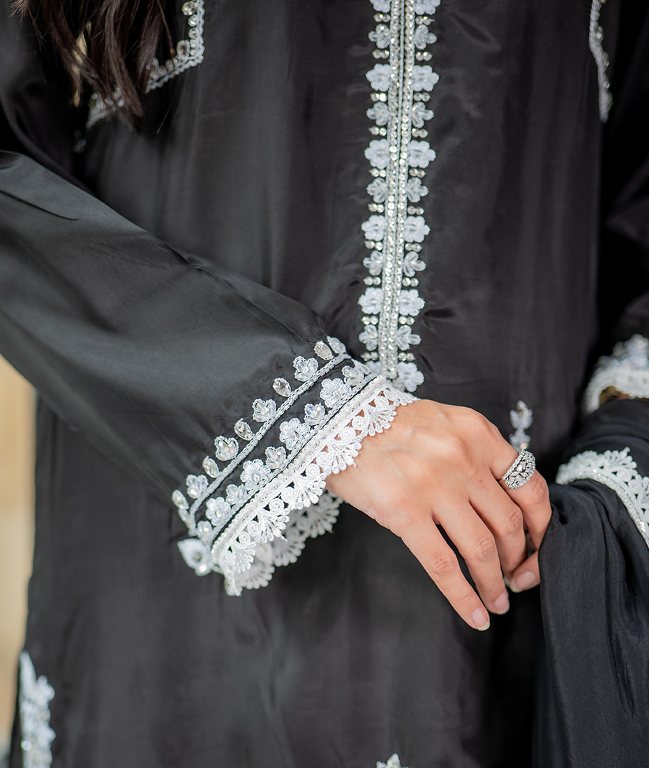 Black Elegance