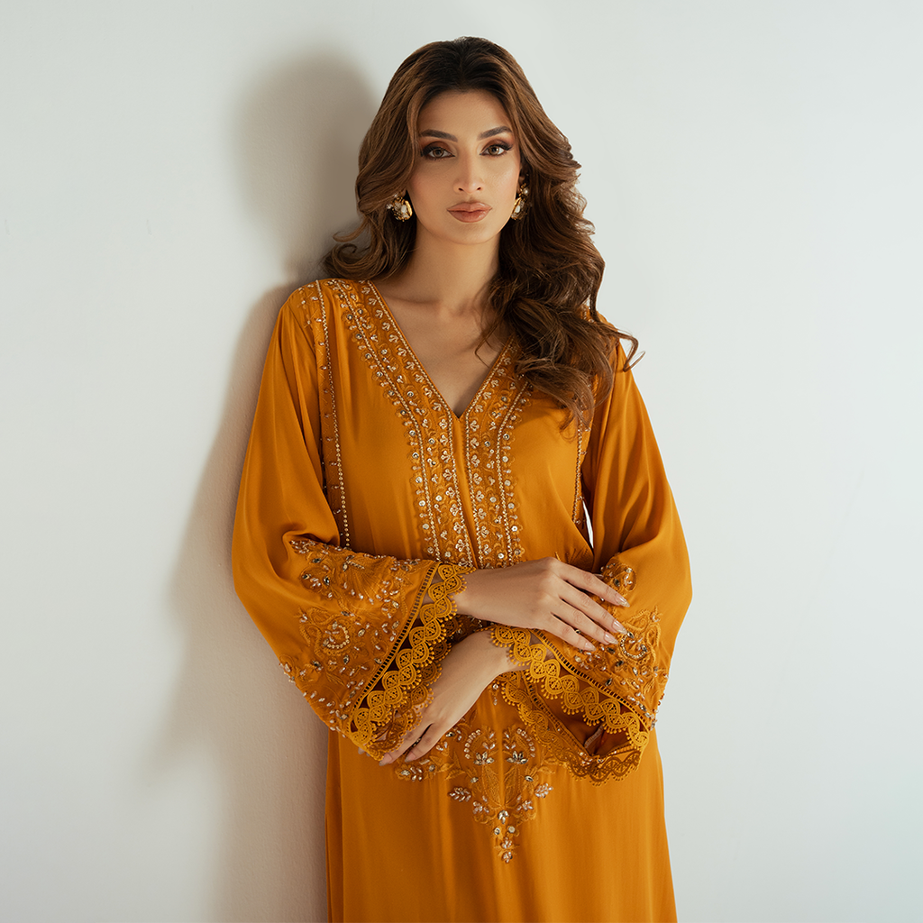 Saffron Elegance