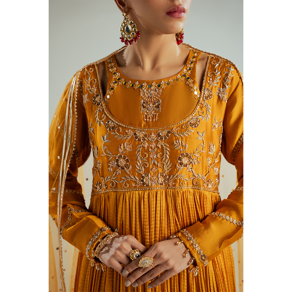 Golden Wedding Elegance