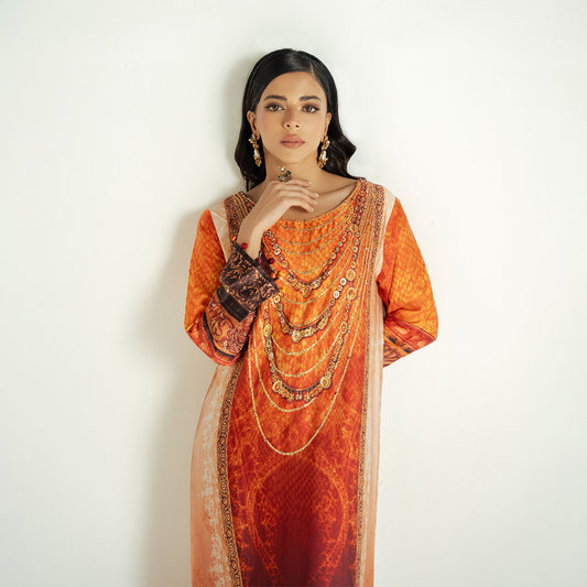 Amber - Warm glowing beauty